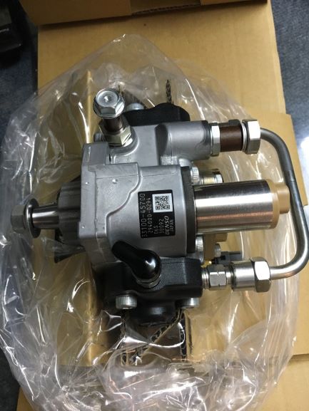 Bơm cao áp 3310045700 cho HD65, 72, 78, County (D4DD)