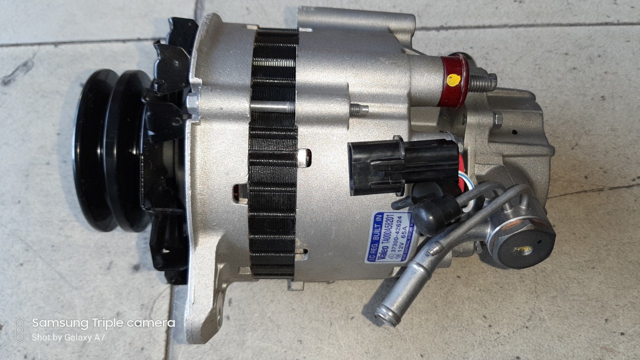 Máy phát 3730042624 cho Porter (D4BB, D4BF) 12V 65A